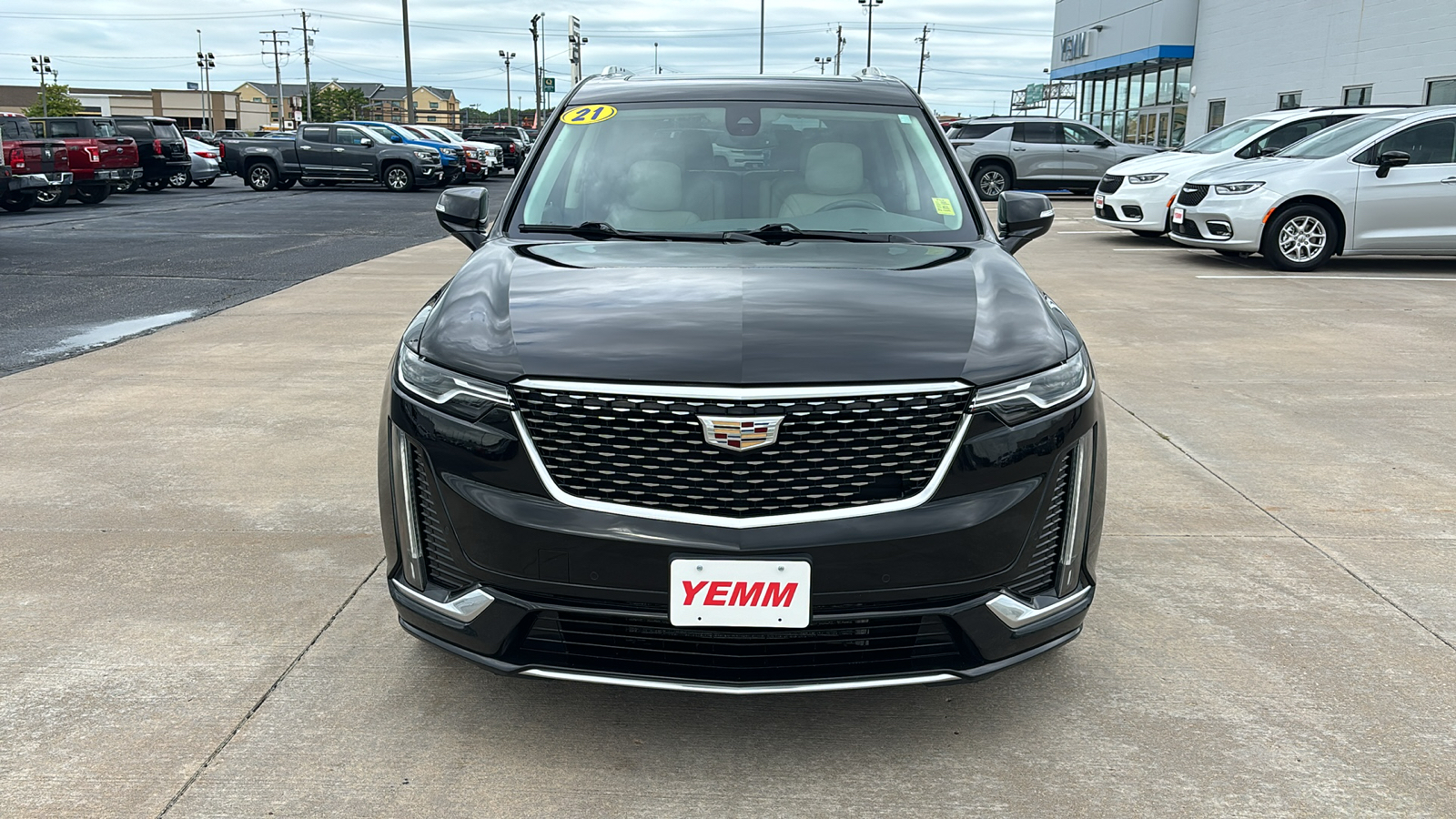 2021 Cadillac XT6 Premium Luxury 3