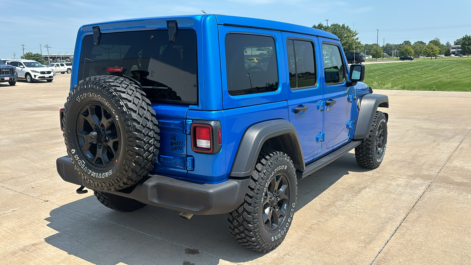 2021 Jeep Wrangler Unlimited Willys 8