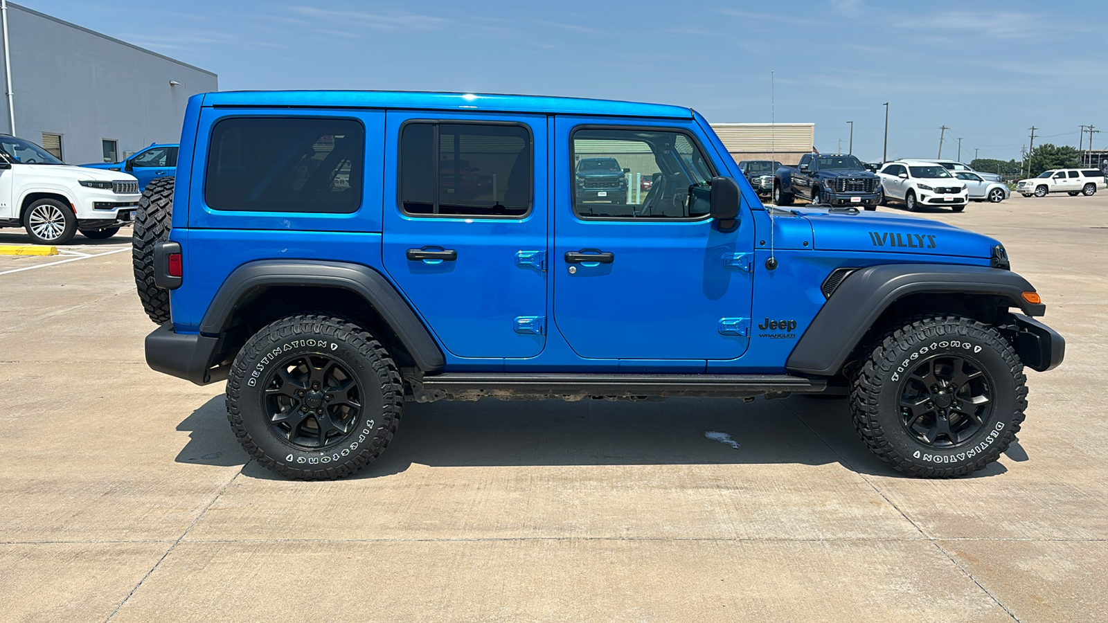 2021 Jeep Wrangler Unlimited Willys 9