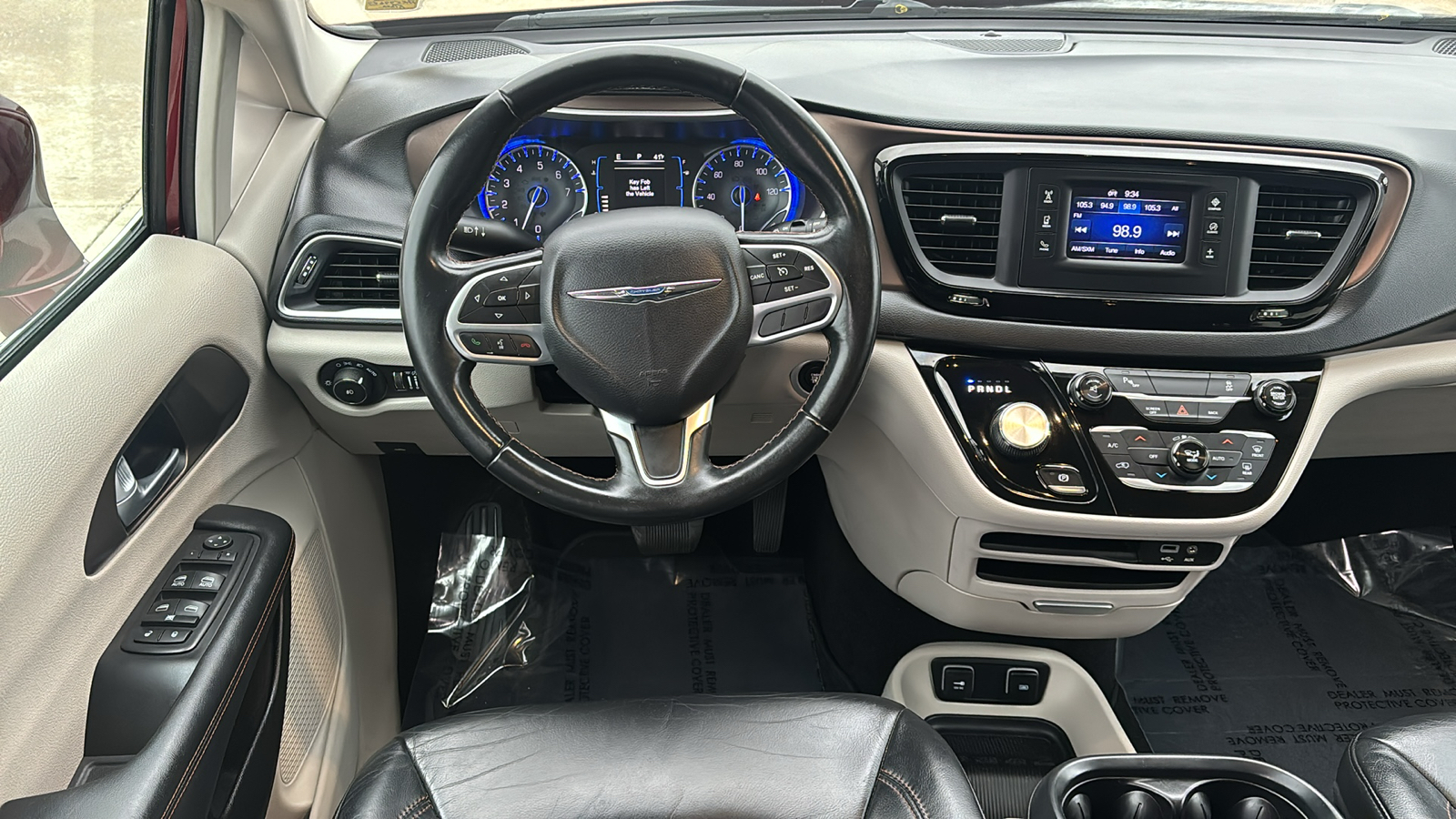 2017 Chrysler Pacifica Touring L 12