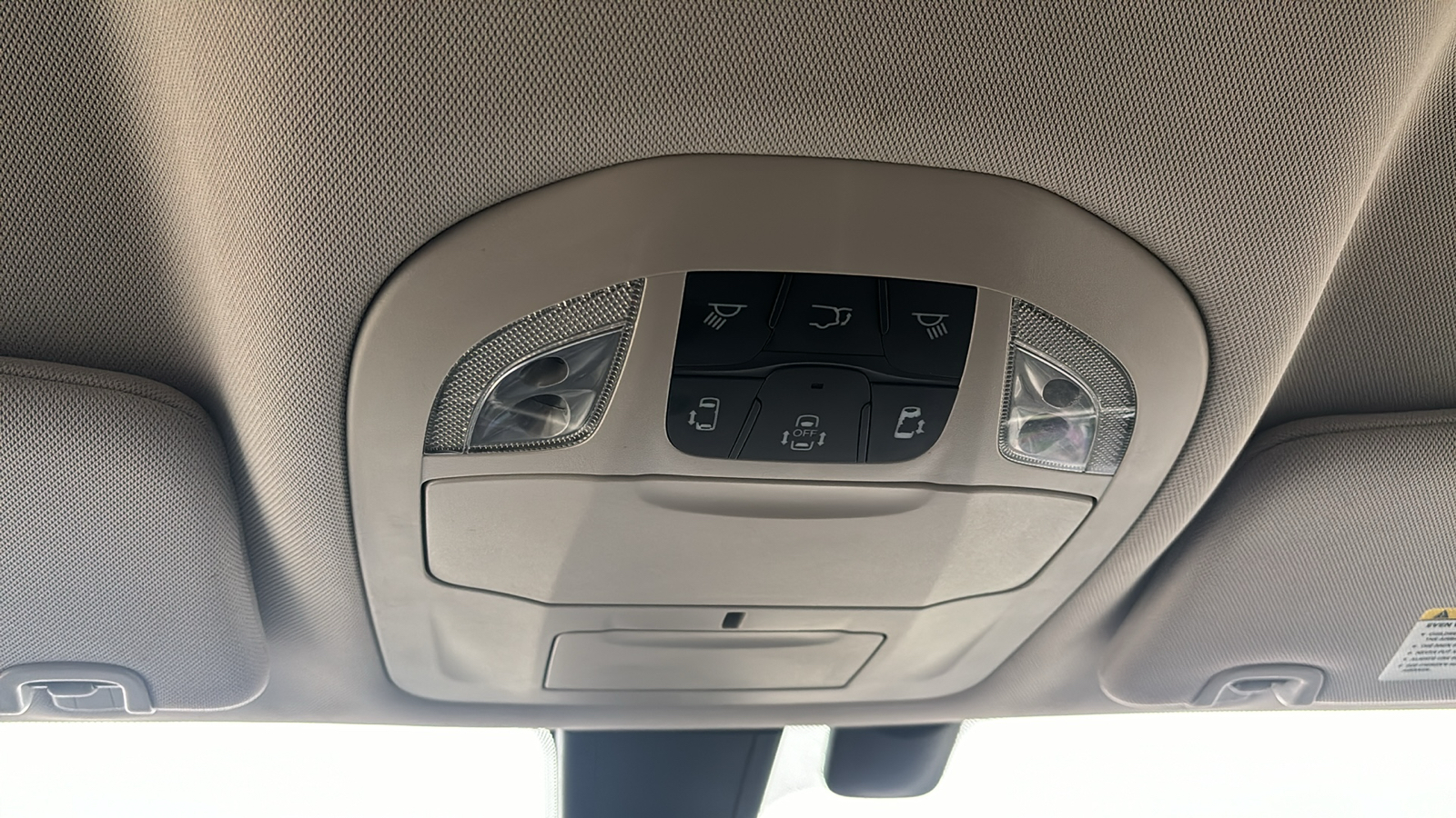 2017 Chrysler Pacifica Touring L 19