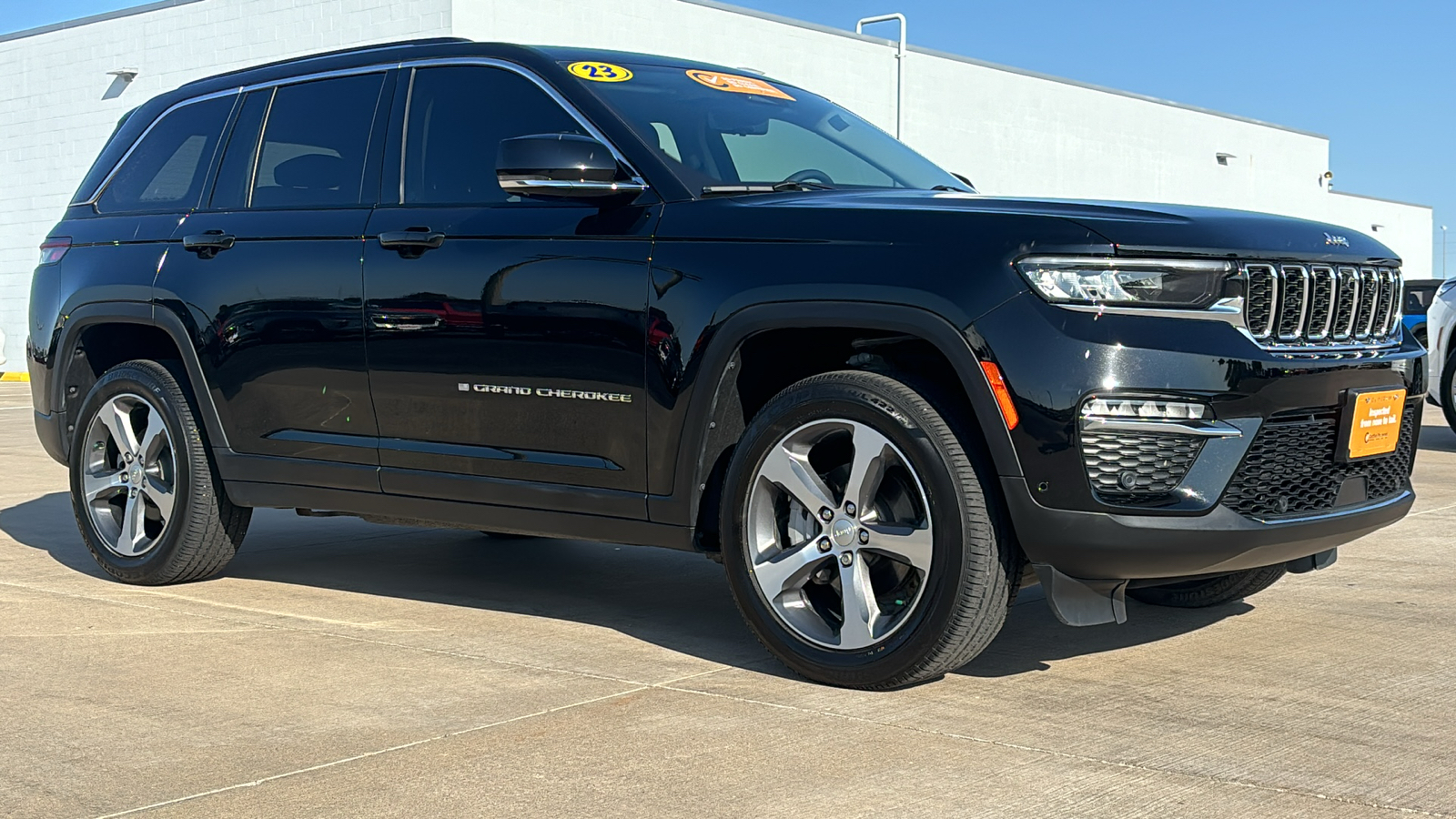 2023 Jeep Grand Cherokee Limited 1