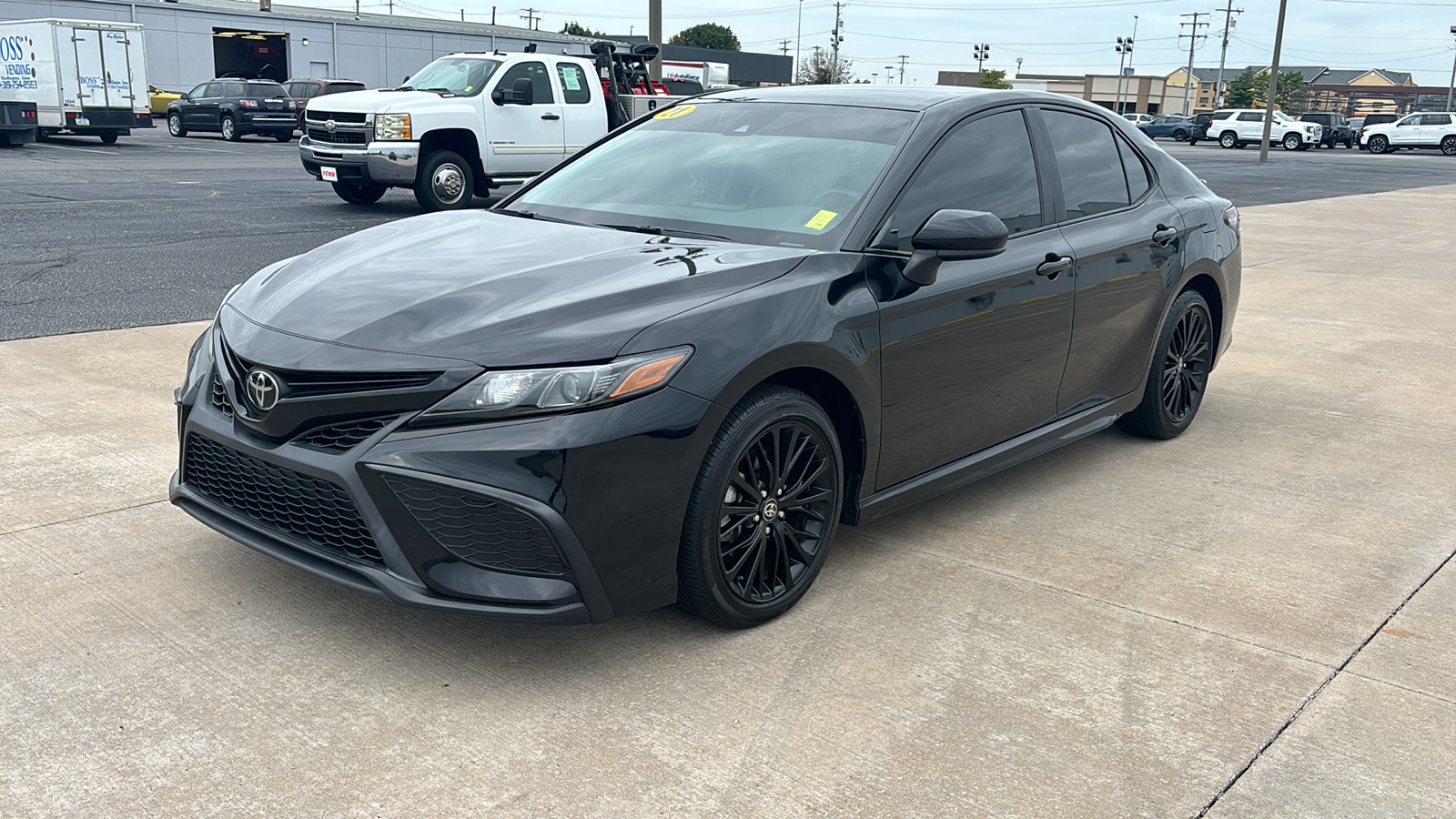 2021 Toyota Camry SE 4