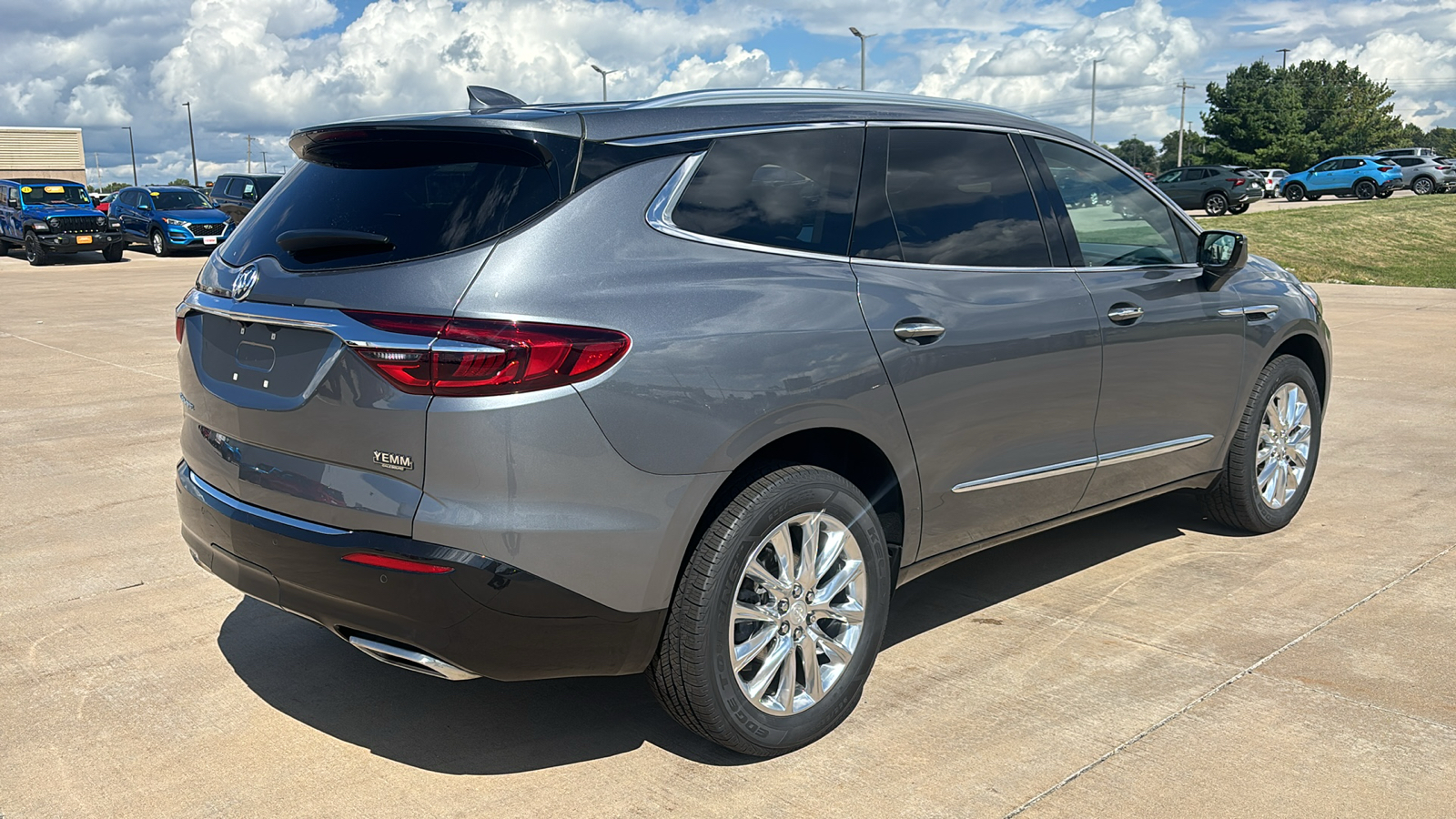 2021 Buick Enclave Essence 8