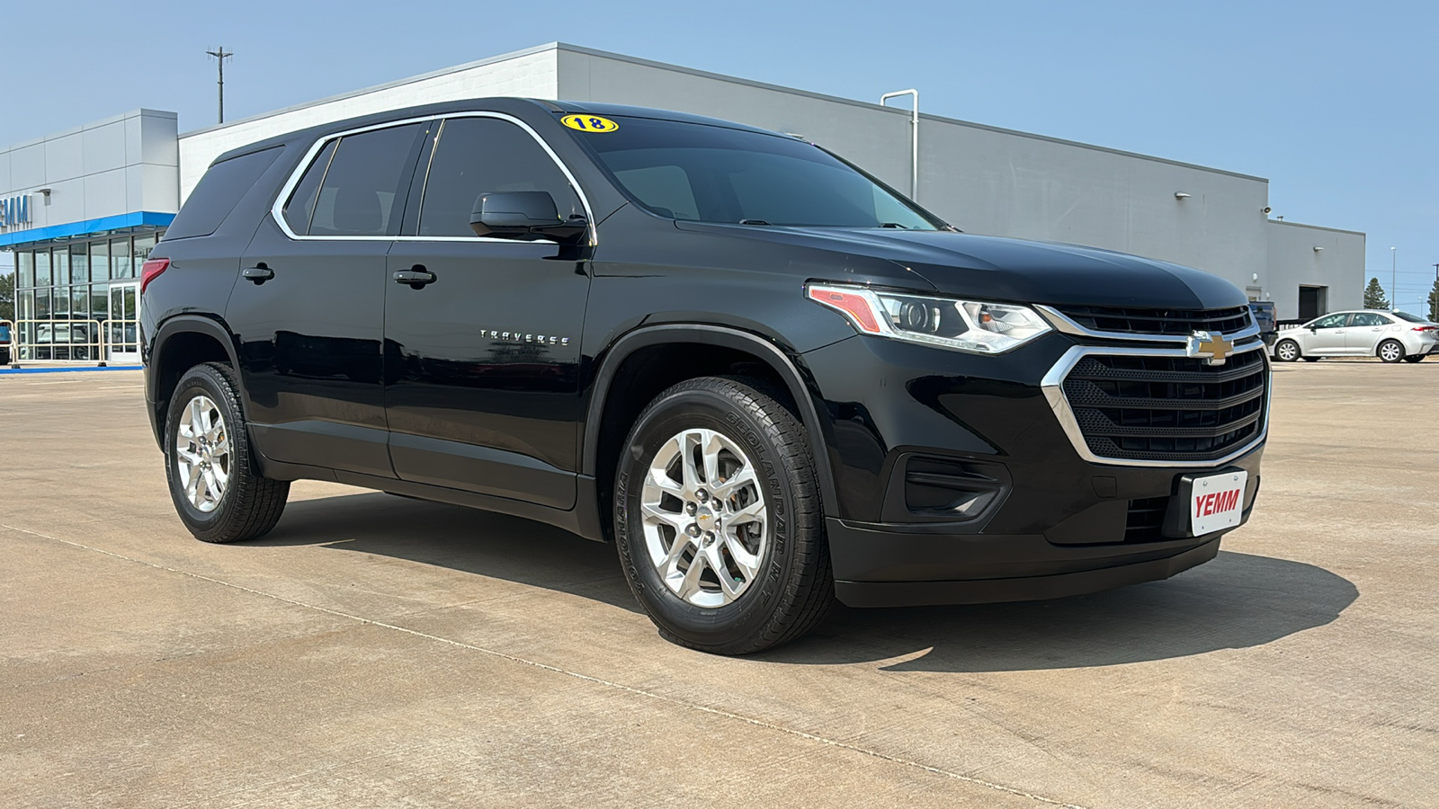 2018 Chevrolet Traverse LS 2