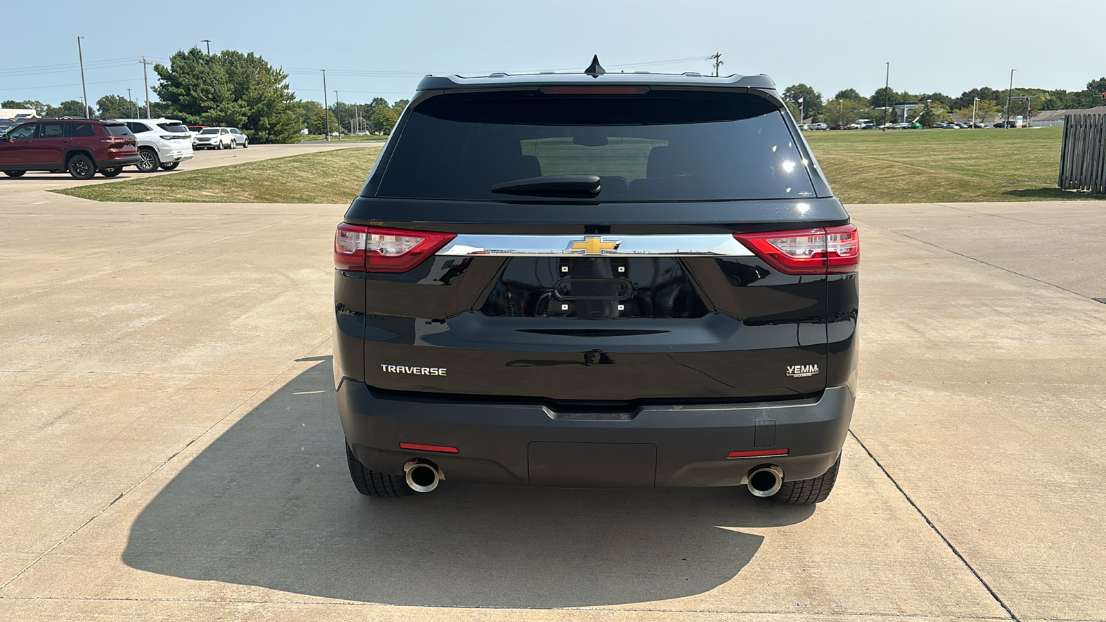 2018 Chevrolet Traverse LS 7