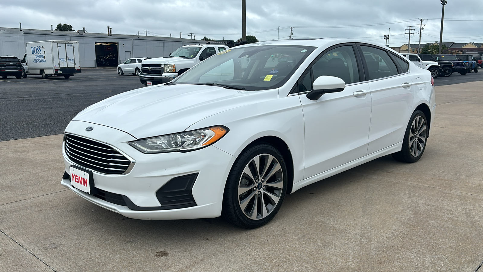 2020 Ford Fusion SE 4