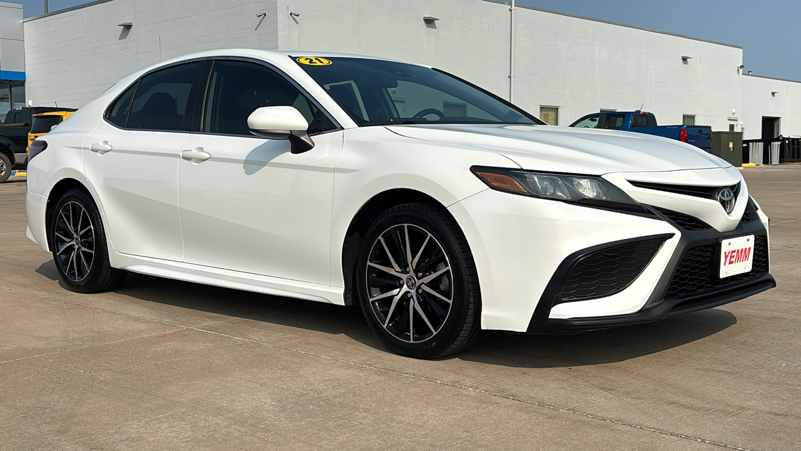 2021 Toyota Camry SE 1