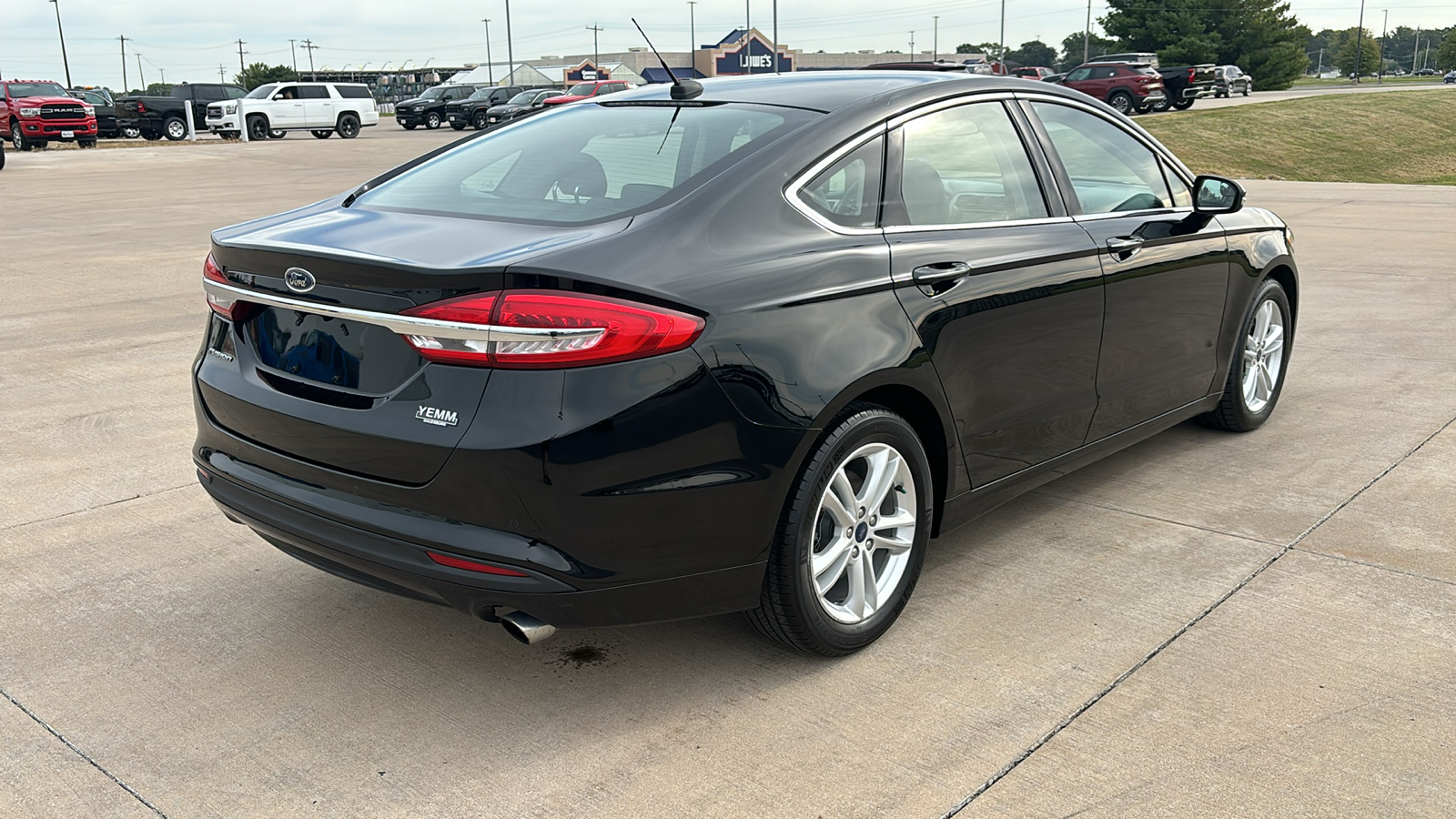 2018 Ford Fusion SE 8