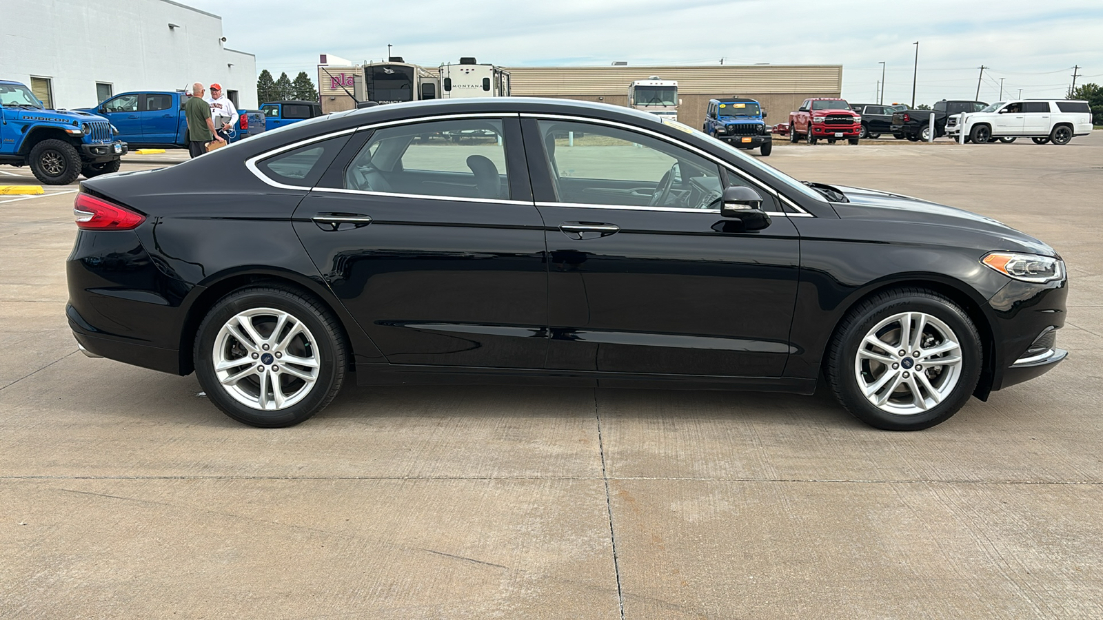 2018 Ford Fusion SE 9