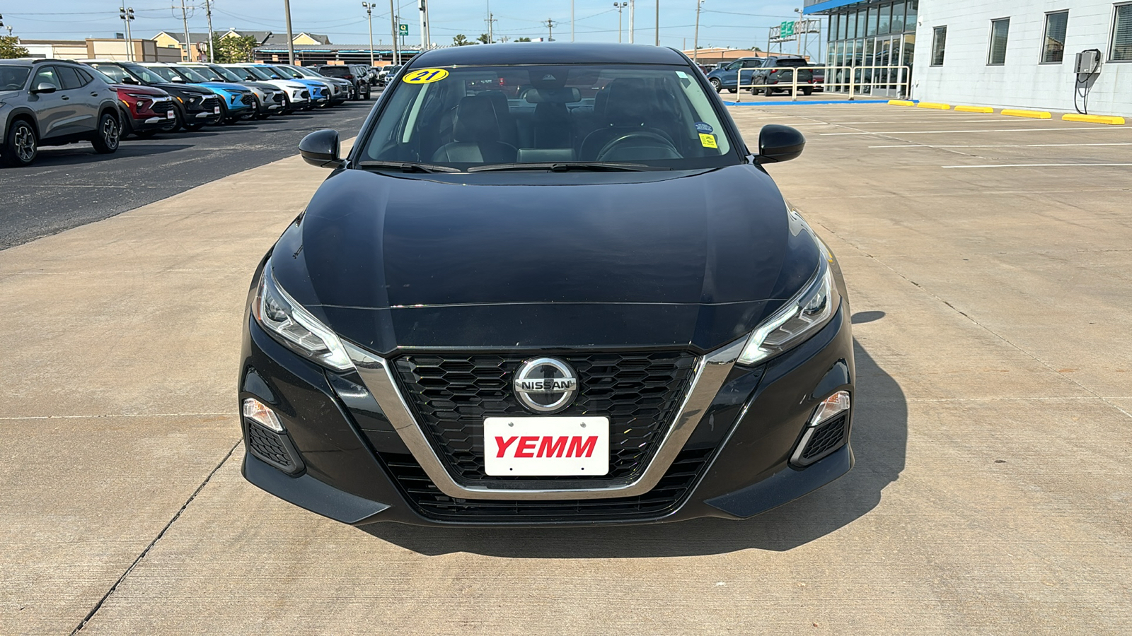 2021 Nissan Altima 2.5 SR 3