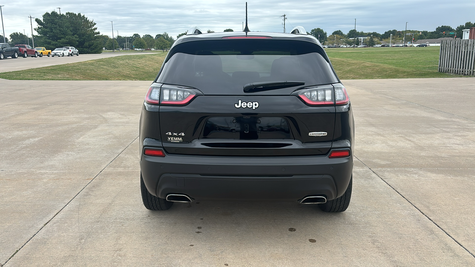 2021 Jeep Cherokee Latitude Lux 7