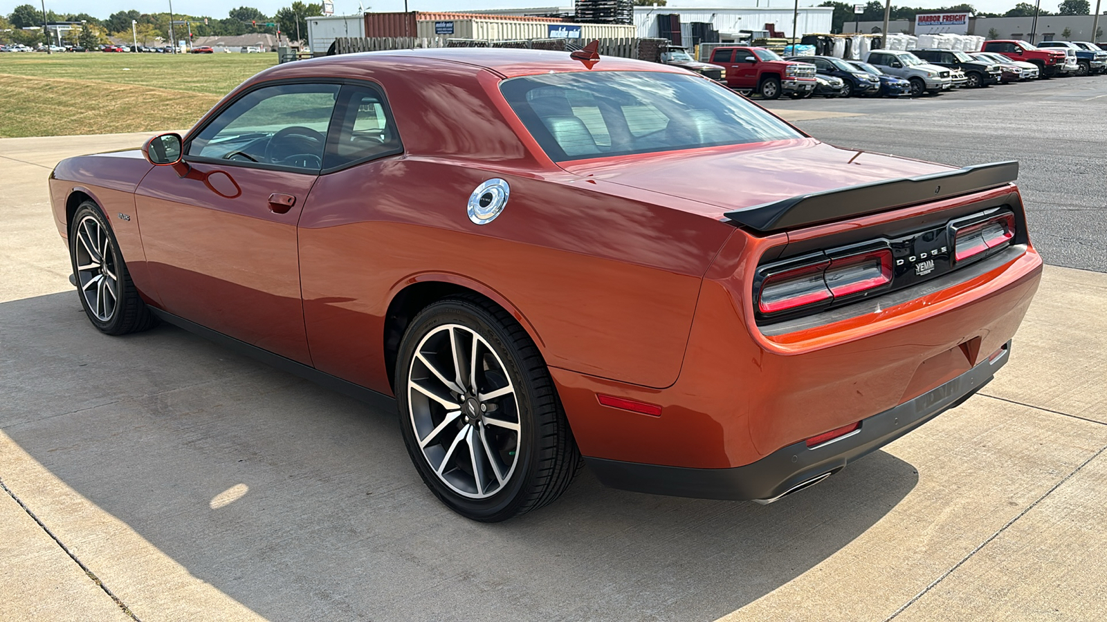 2023 Dodge Challenger R/T 6