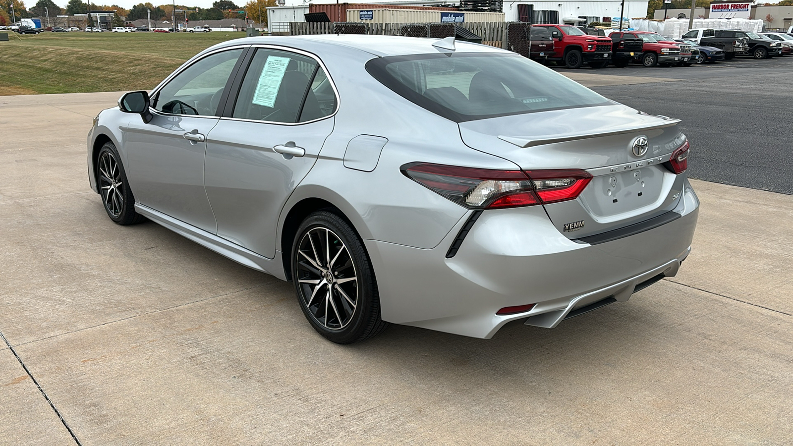 2023 Toyota Camry SE 6