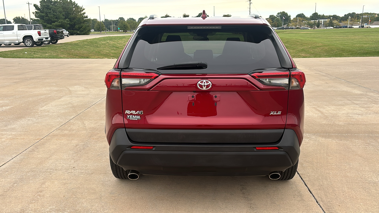 2020 Toyota RAV4 XLE 7