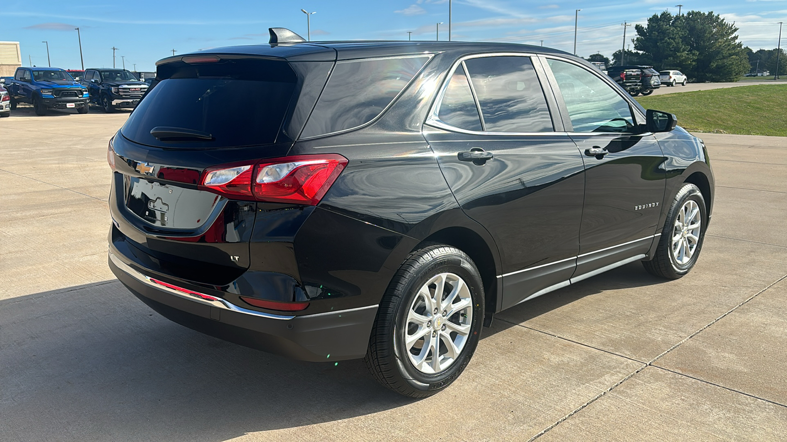 2021 Chevrolet Equinox LT 8