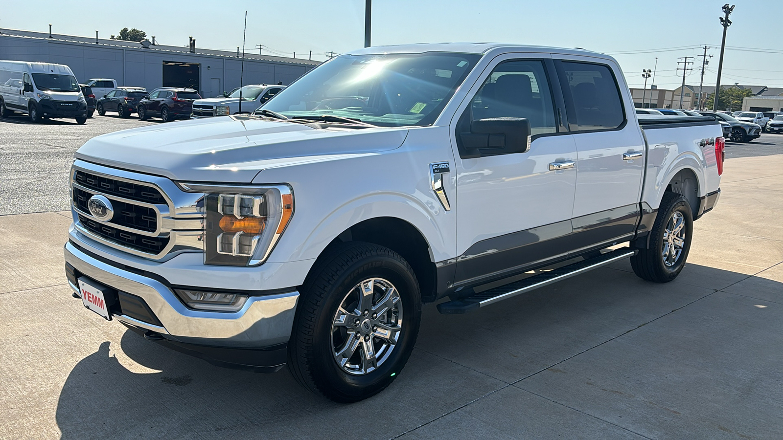 2022 Ford F-150 XLT 4