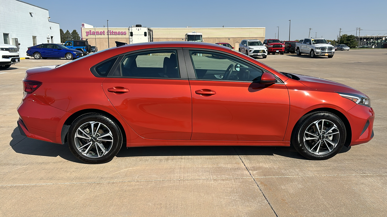 2023 Kia Forte LXS 9