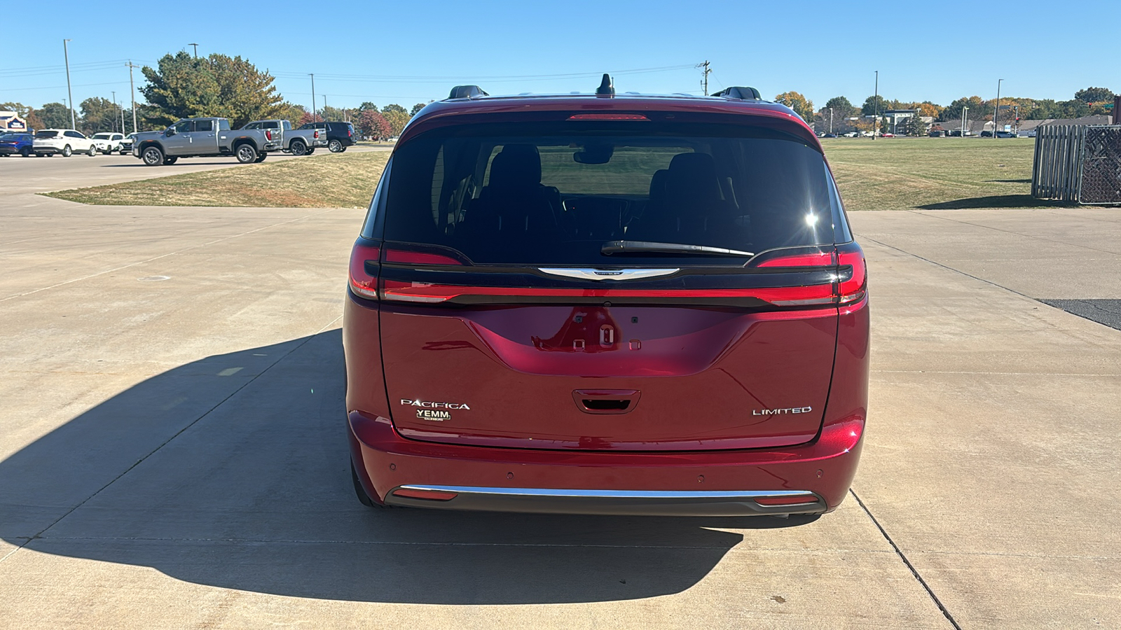 2023 Chrysler Pacifica Limited 7