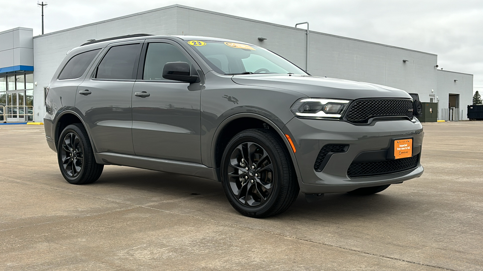 2023 Dodge Durango SXT 2