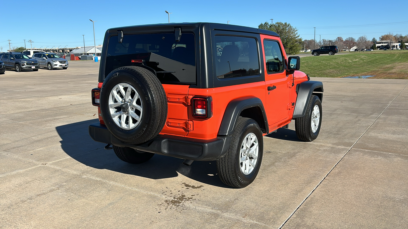 2023 Jeep Wrangler Sport S 8