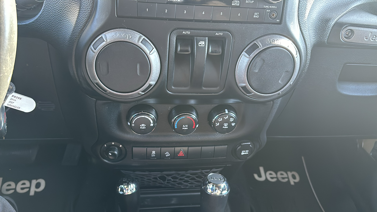 2014 Jeep Wrangler Sport 15