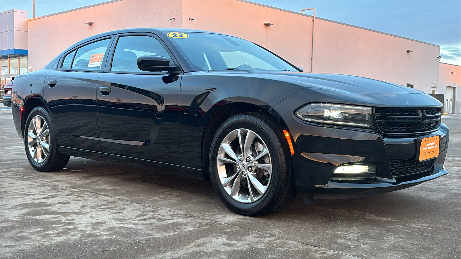 2023 Dodge Charger SXT 1