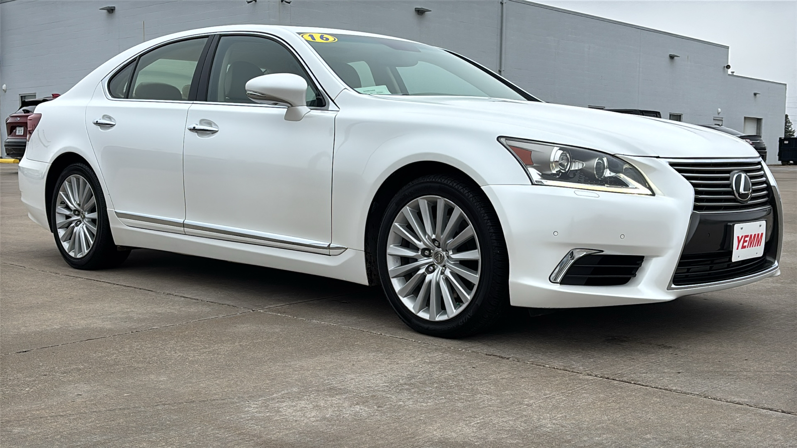 2016 Lexus LS 460 1