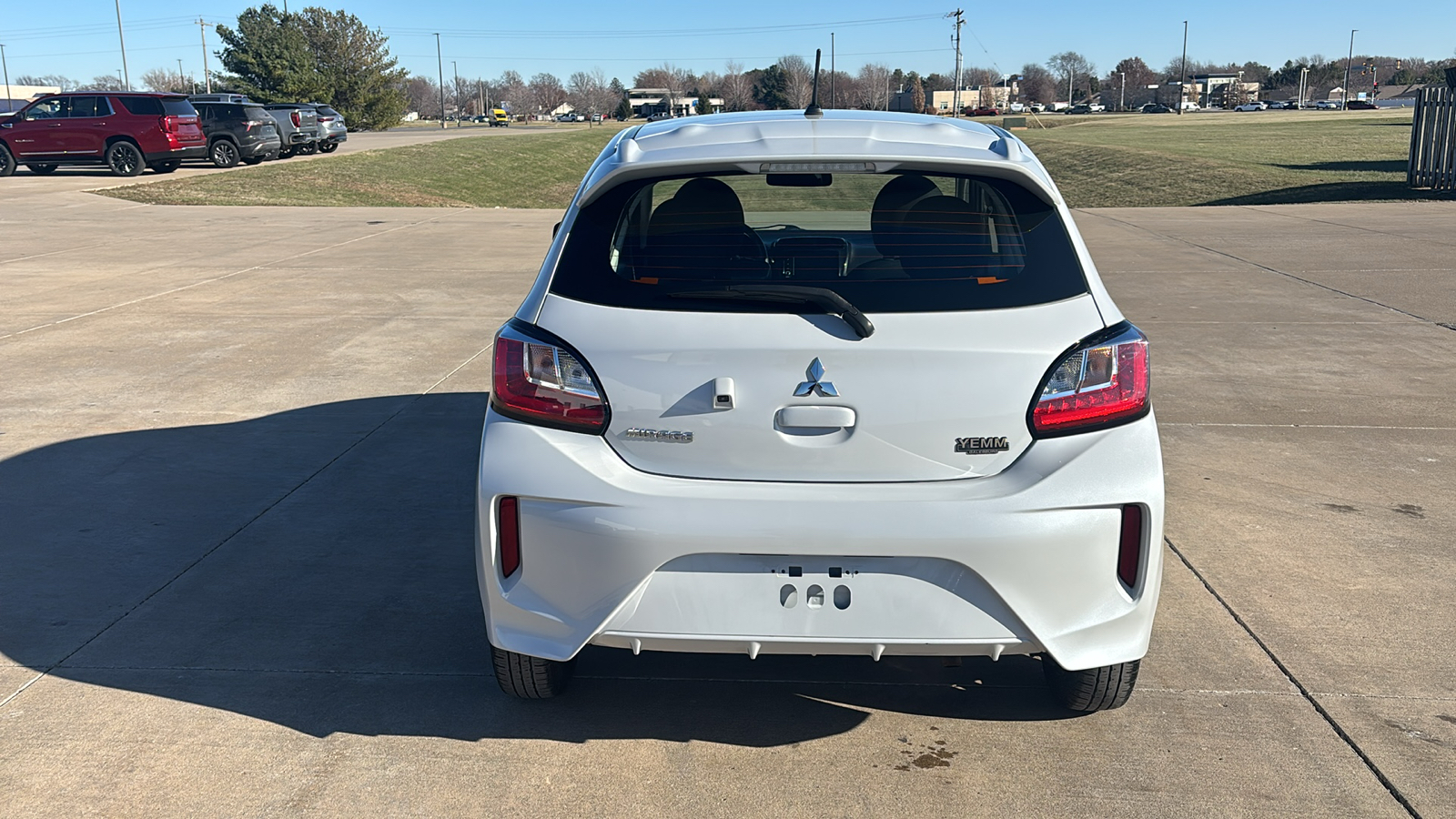 2022 Mitsubishi Mirage ES 7