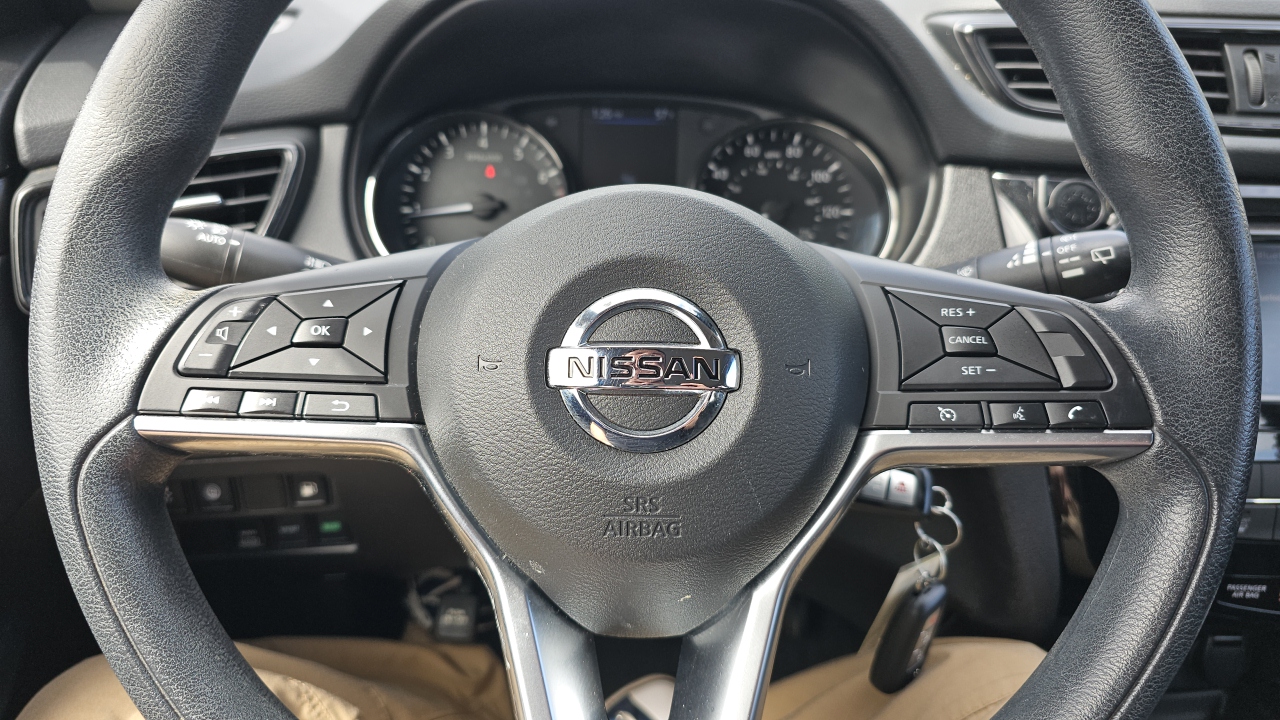 2019 Nissan Rogue S 13