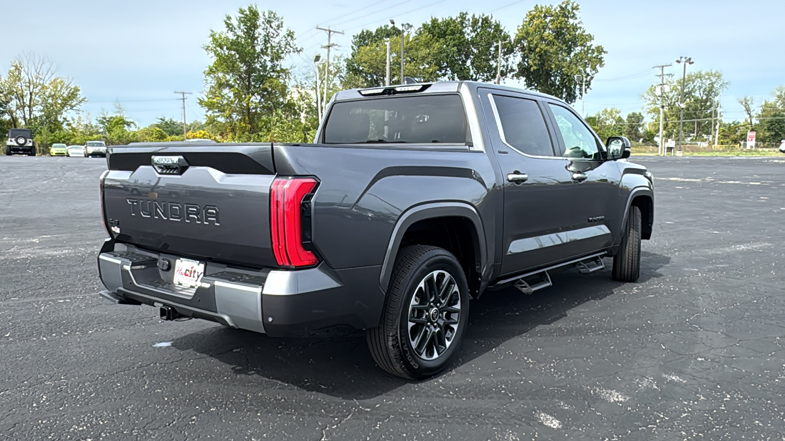 2024 Toyota Tundra 4WD Limited 7