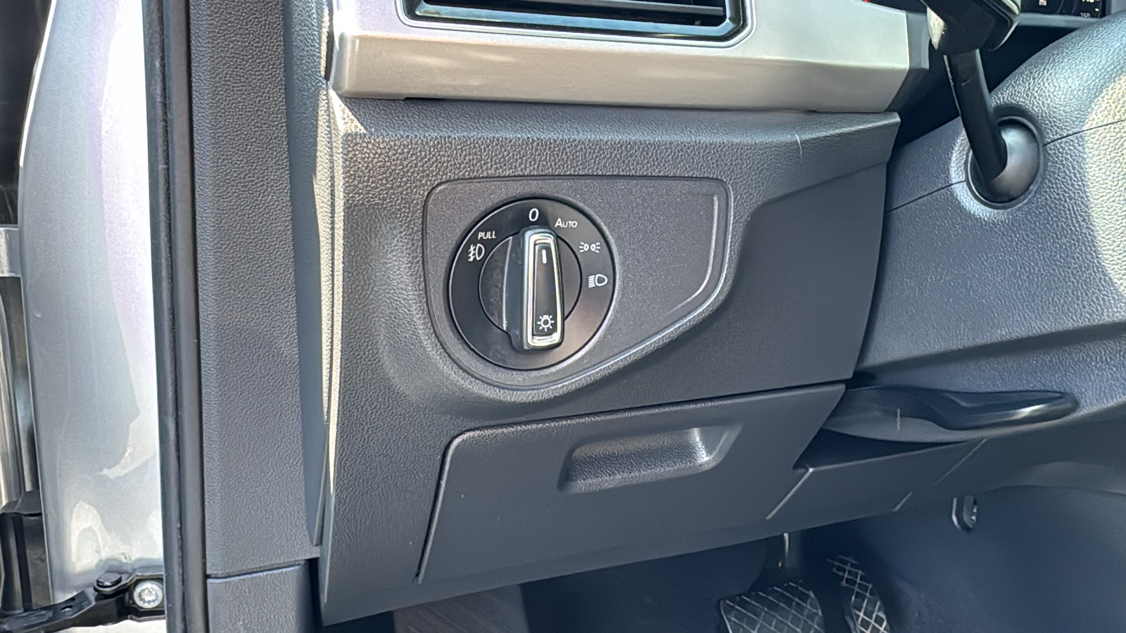 2018 Volkswagen Atlas SEL Premium 13