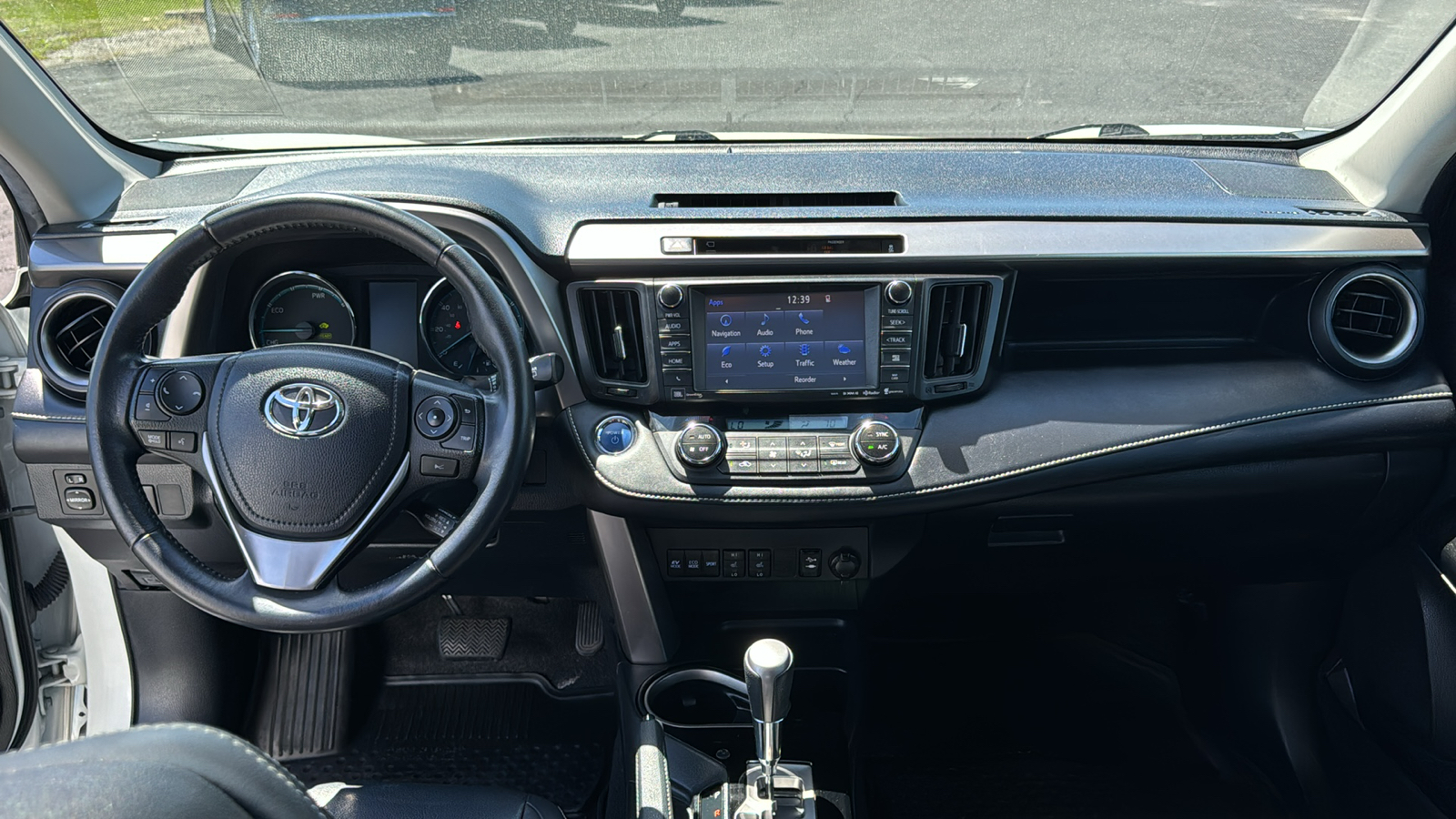 2016 Toyota RAV4 Hybrid Limited 30