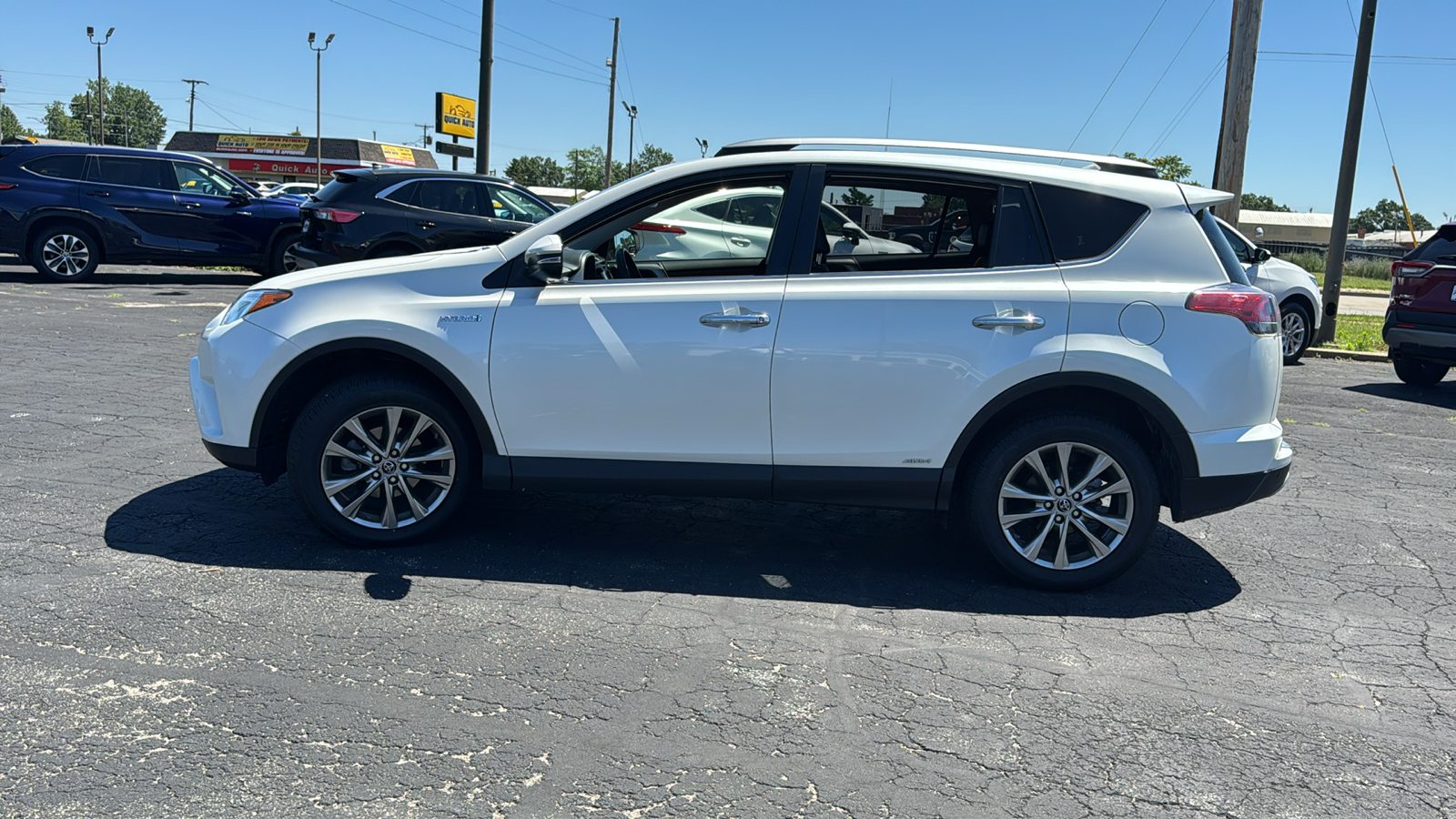 2017 Toyota RAV4 Hybrid Limited 4