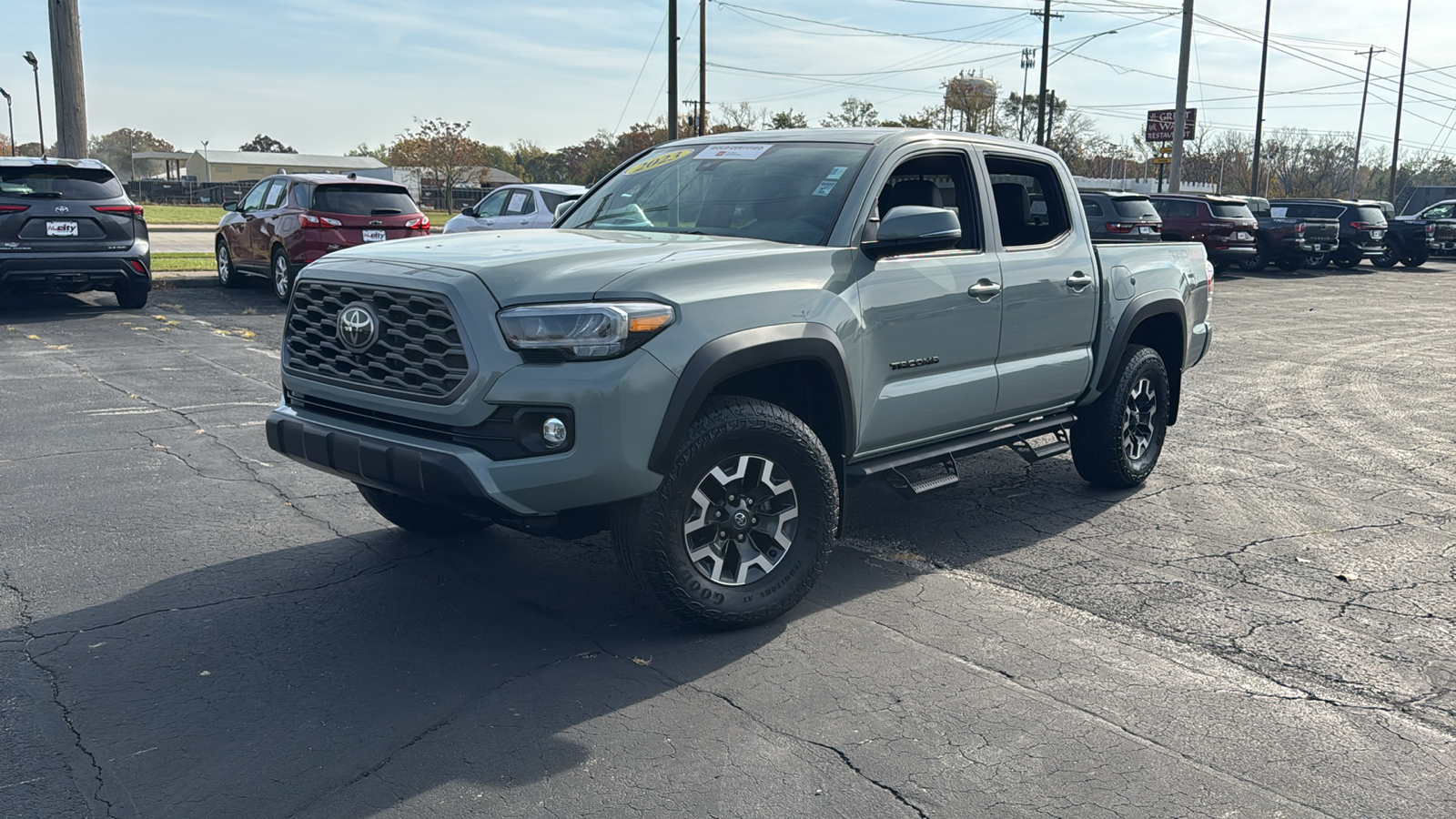 2023 Toyota Tacoma 4WD TRD Off-Road 3