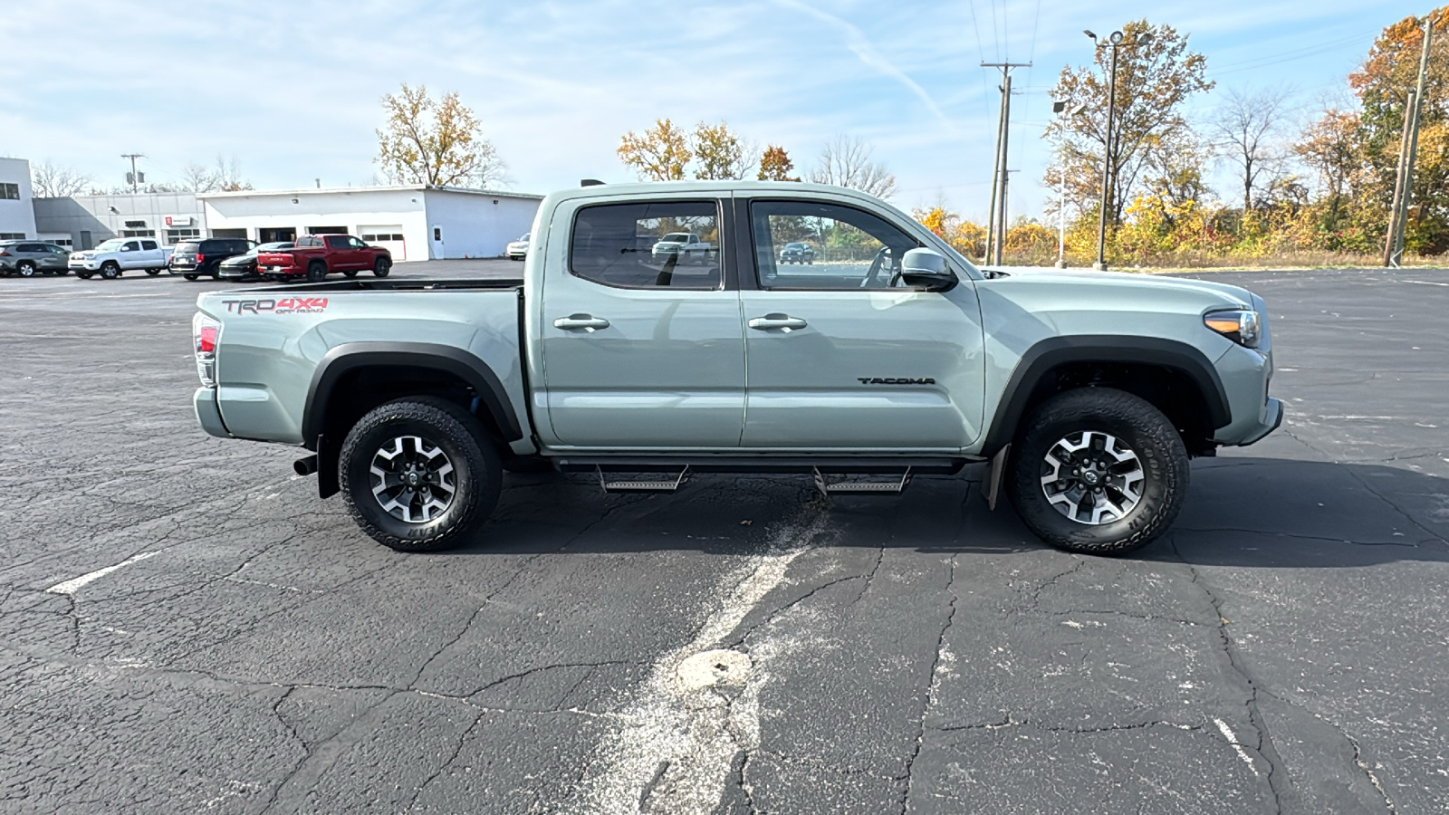 2023 Toyota Tacoma 4WD TRD Off-Road 9