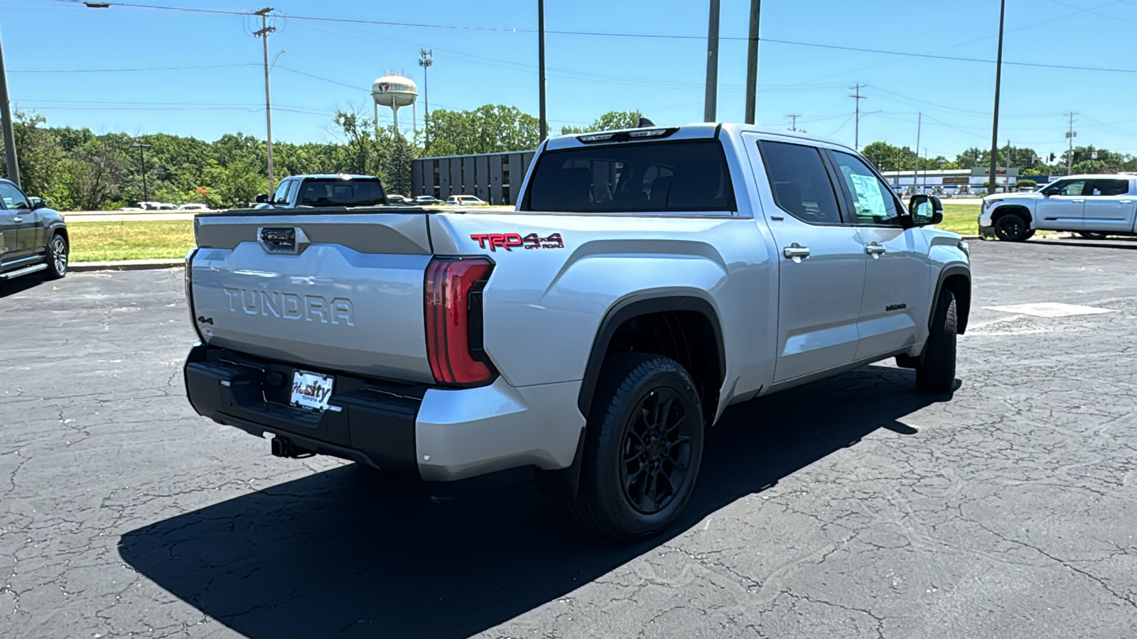 2024 Toyota Tundra 4WD Limited 7