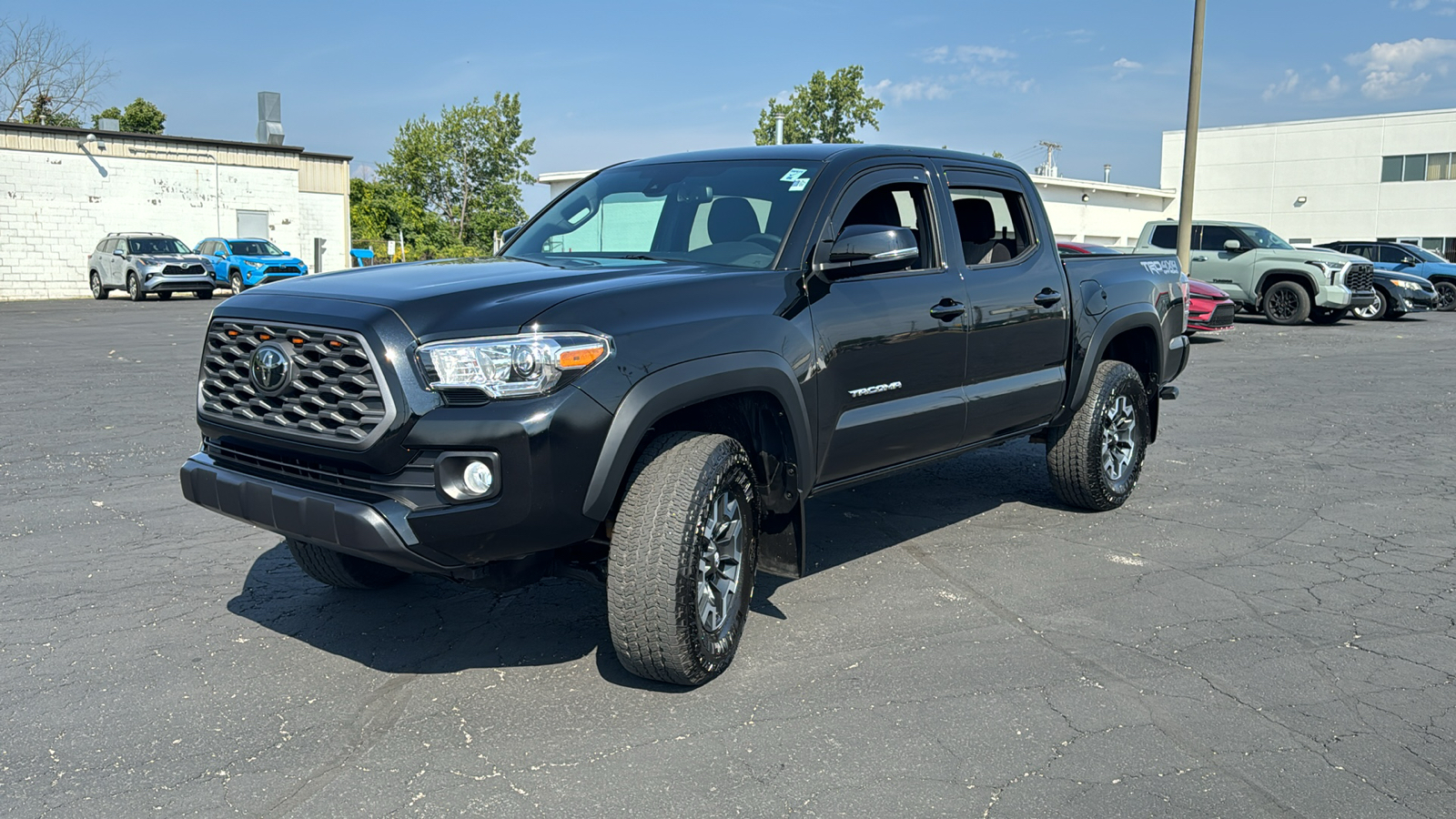 2022 Toyota Tacoma 4WD TRD Off-Road 3