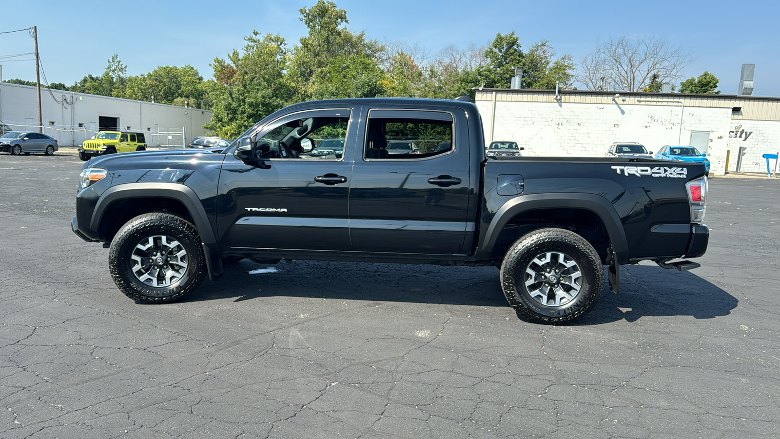 2022 Toyota Tacoma 4WD TRD Off-Road 4