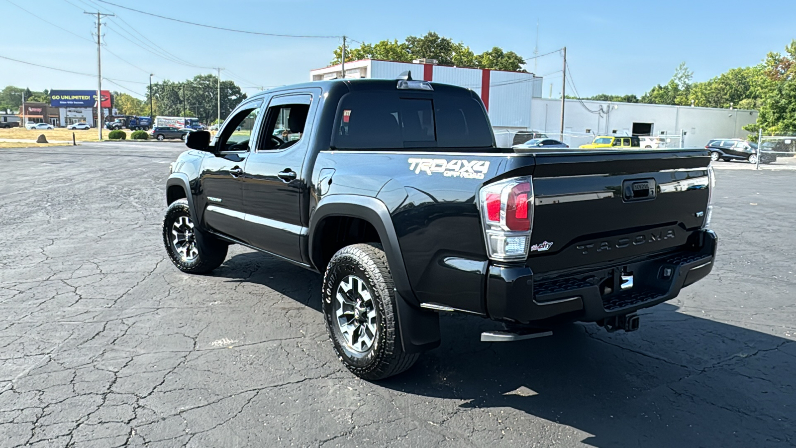 2022 Toyota Tacoma 4WD TRD Off-Road 5