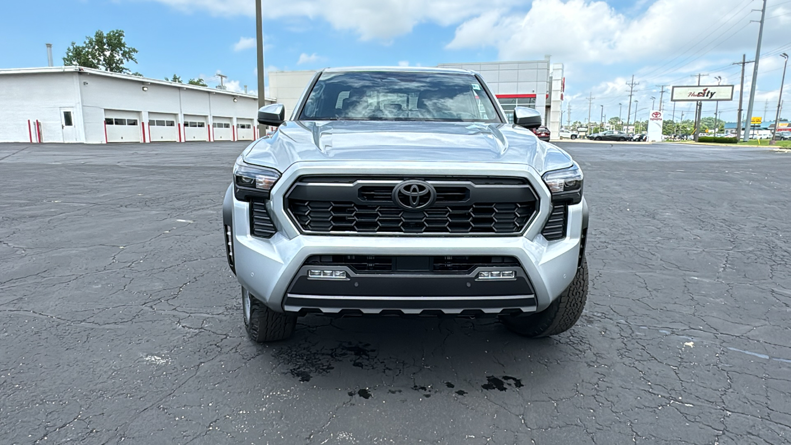 2024 Toyota Tacoma 4WD TRD Off Road 2