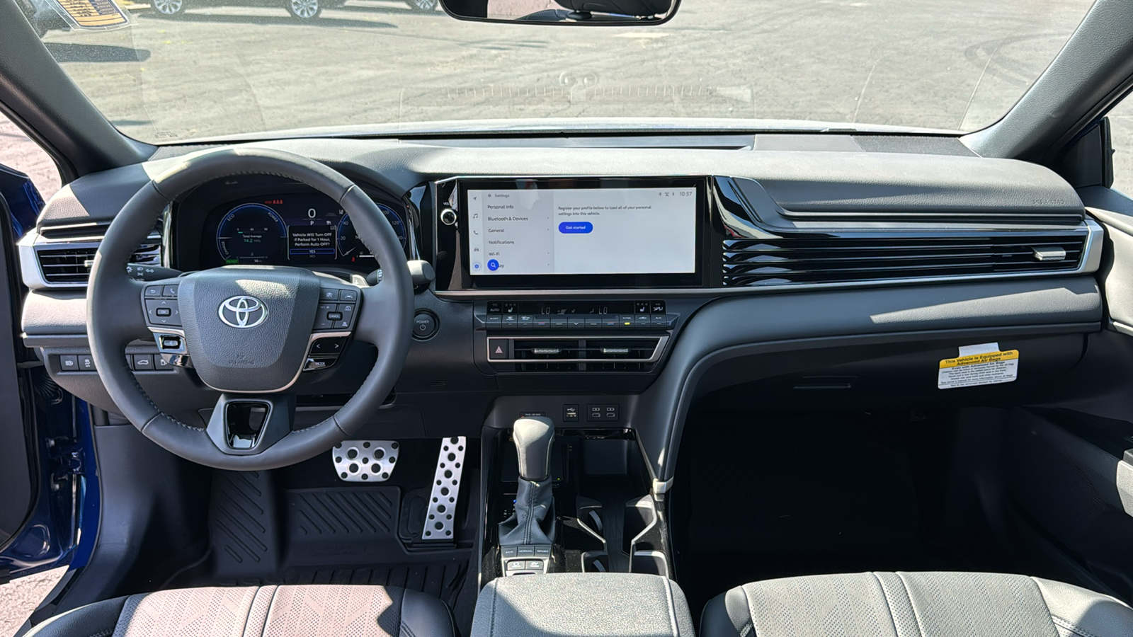 2025 Toyota Camry XSE 32