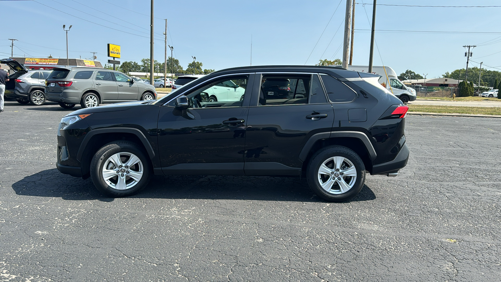 2021 Toyota RAV4 XLE 4