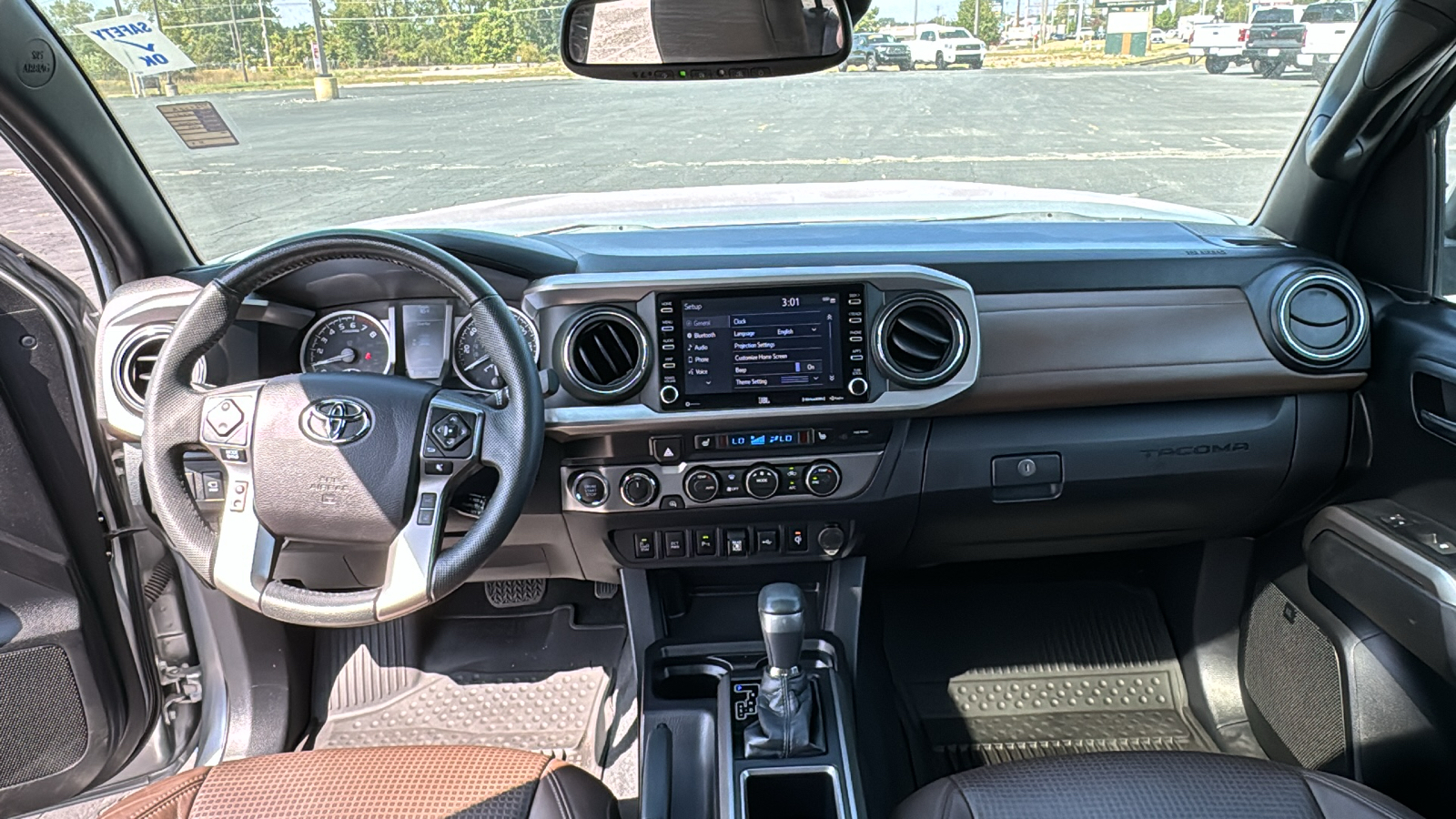 2021 Toyota Tacoma 4WD Limited 31