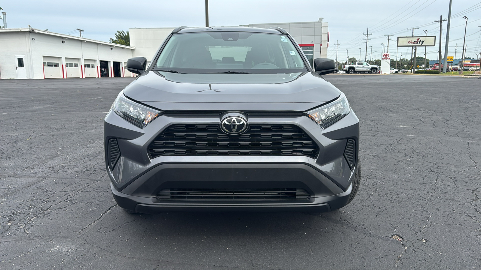 2021 Toyota RAV4 LE 2