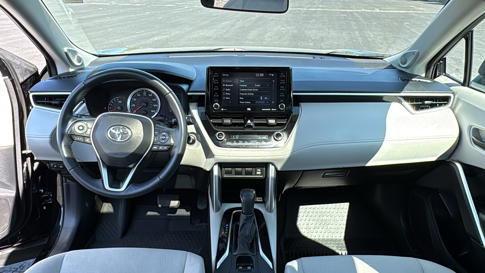 2022 Toyota Corolla Cross LE 30