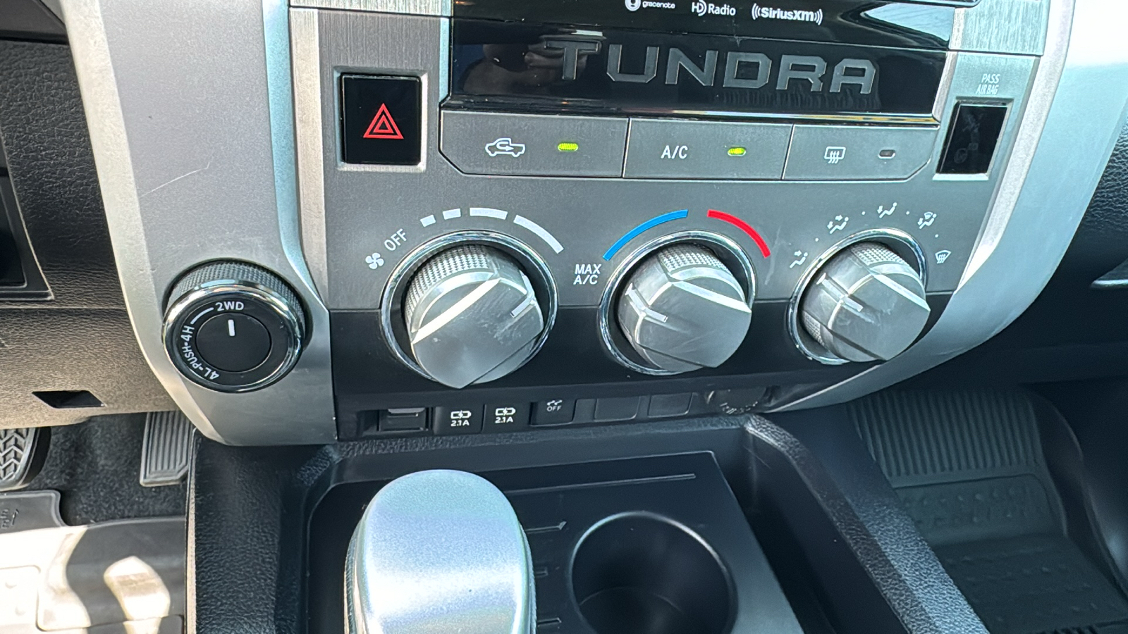 2021 Toyota Tundra 4WD SR5 18