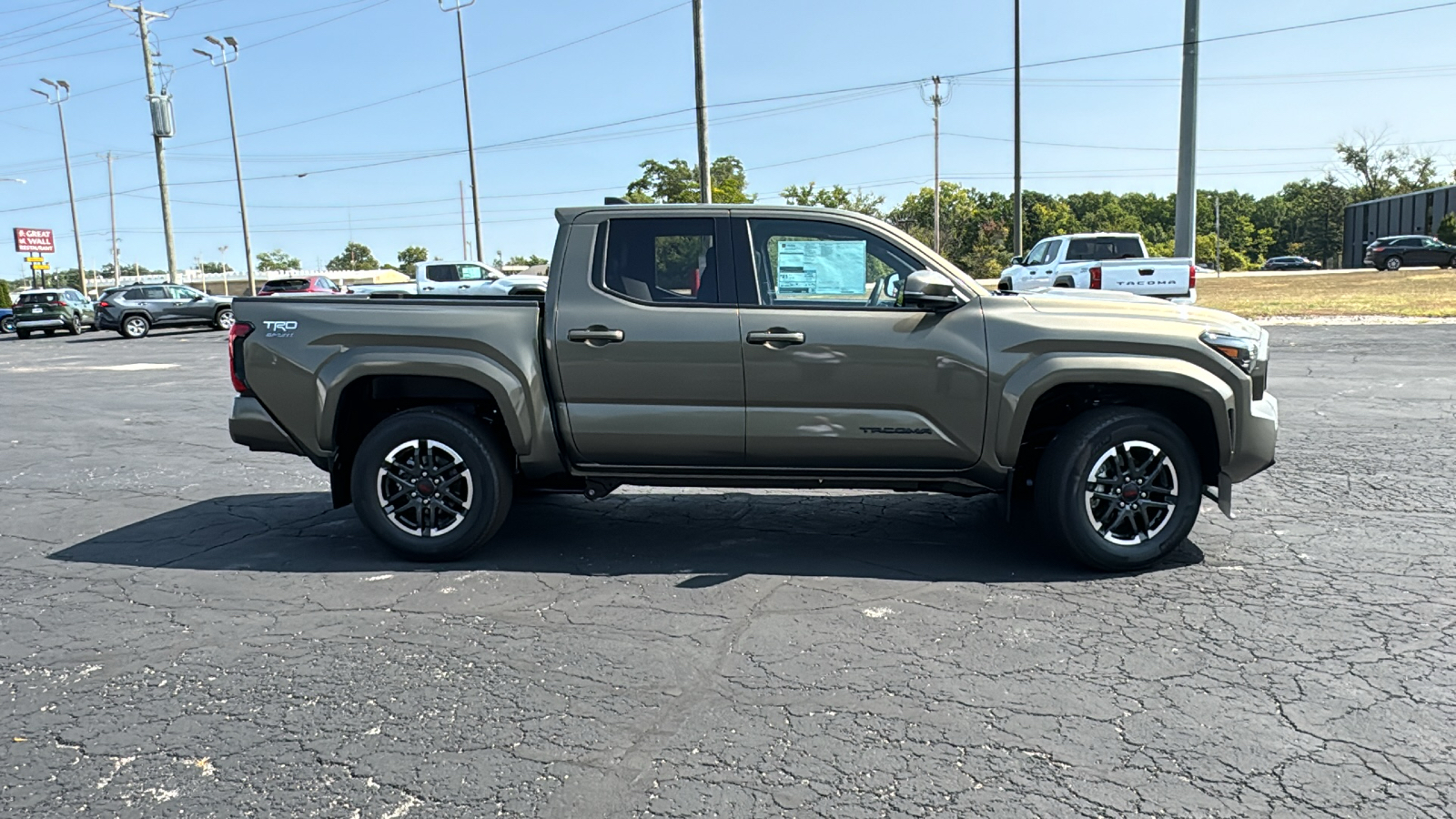 2024 Toyota Tacoma 4WD TRD Sport 8