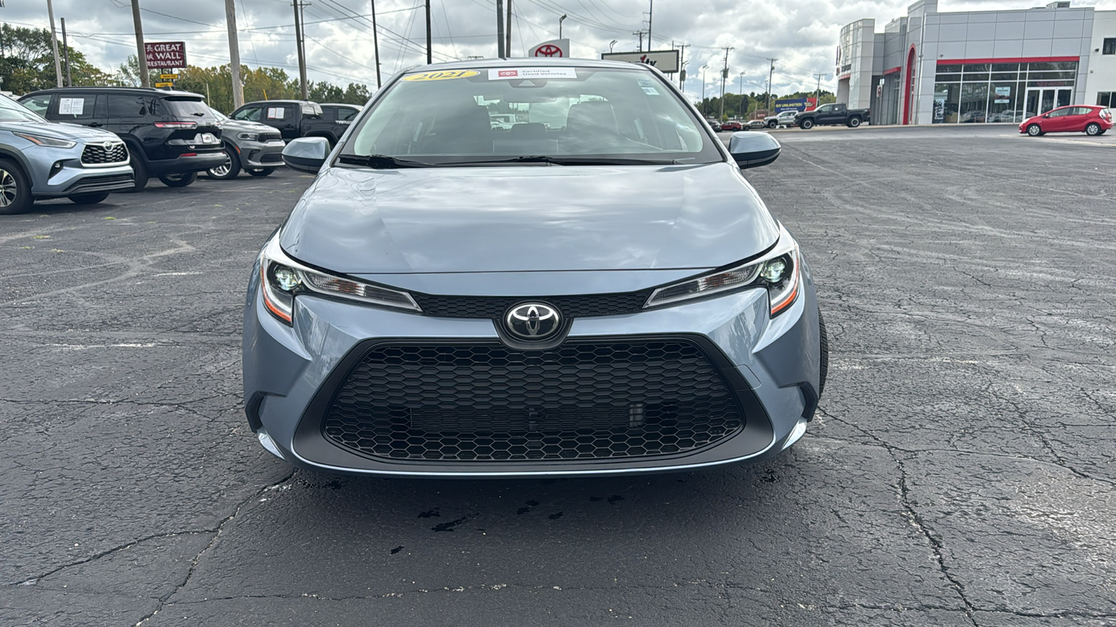 2021 Toyota Corolla LE 2