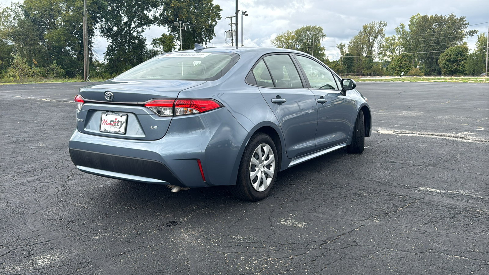 2021 Toyota Corolla LE 8